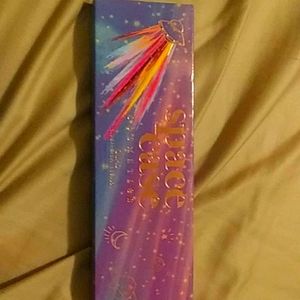 Space case quad eyeshadow